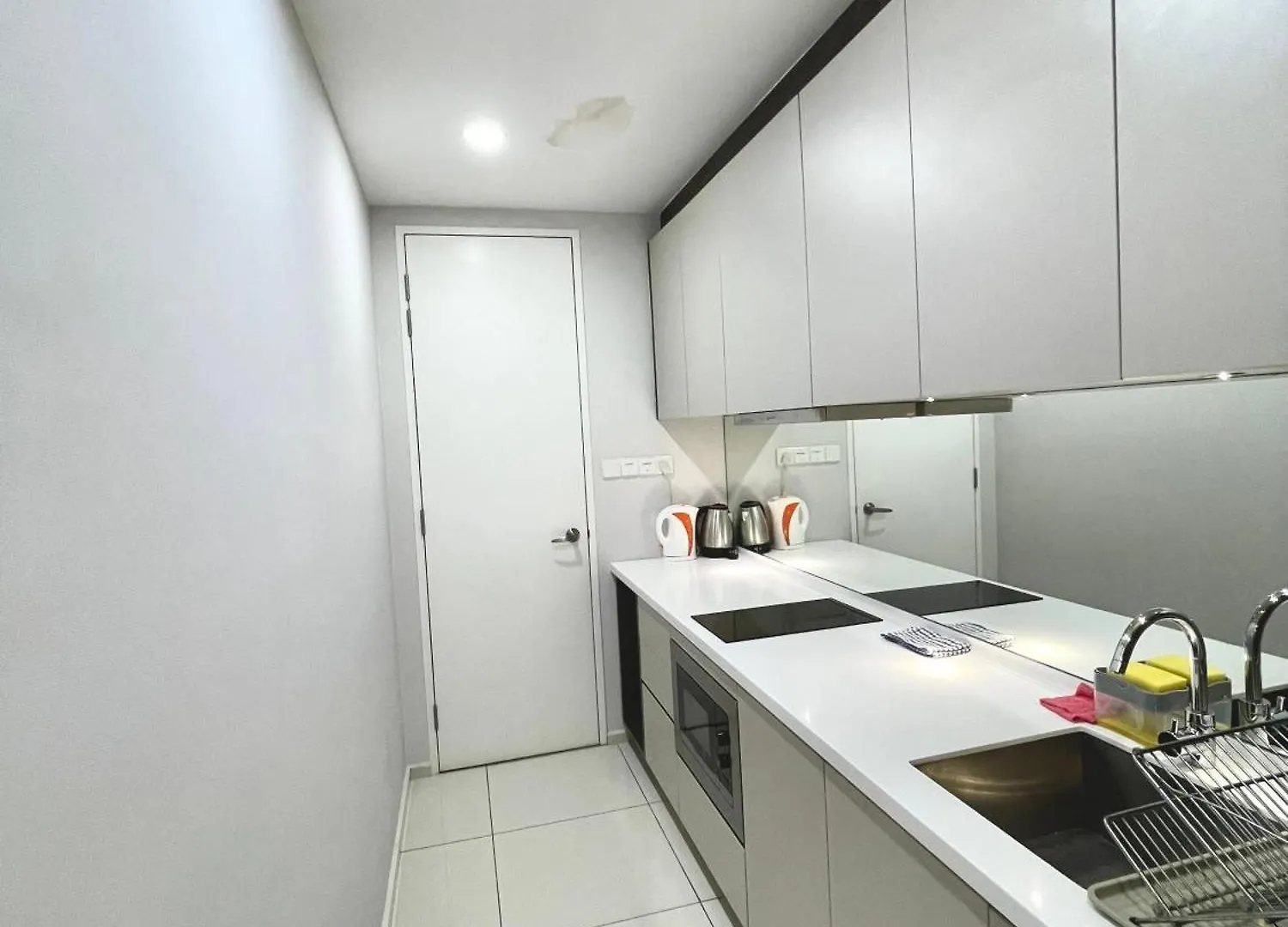 מלון קואלה לומפור The Robertson Residence In Bukit Bintang